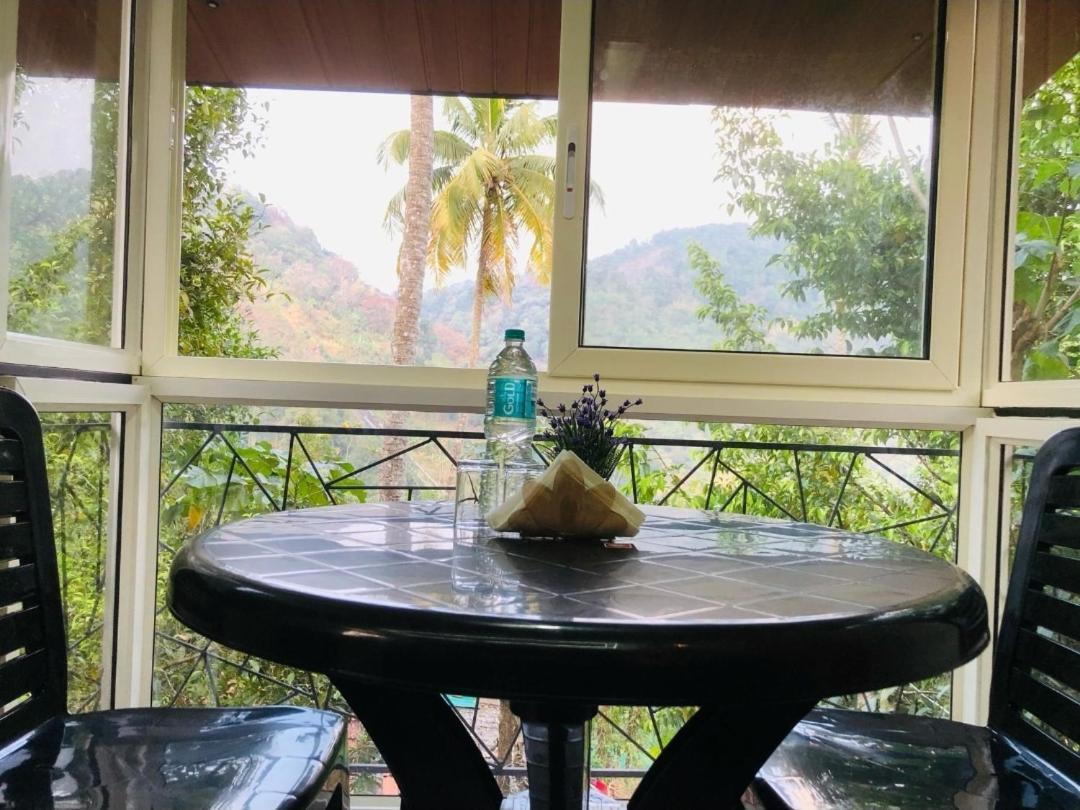 Wood Castle Munnar 게스트하우스 외부 사진